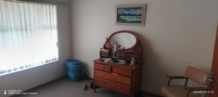 3 Bedroom Property for Sale in Kroonheuwel Free State